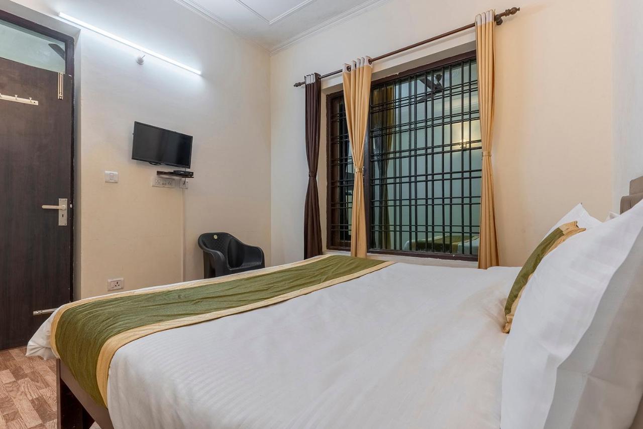Lake Side Upvan Inn Bhīm Tāl Zewnętrze zdjęcie